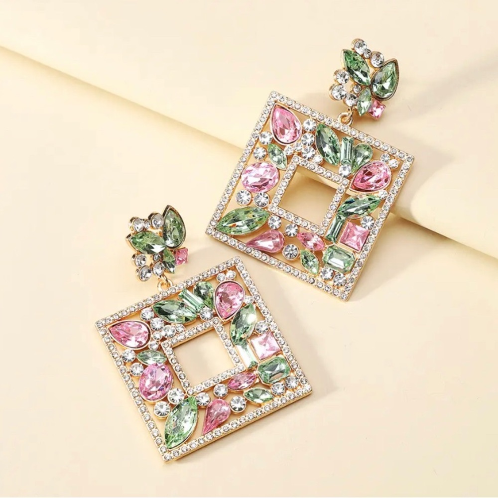 Elegant & Chic Pink Green Gems Gold Fashion Earrings Accessories Jewelry